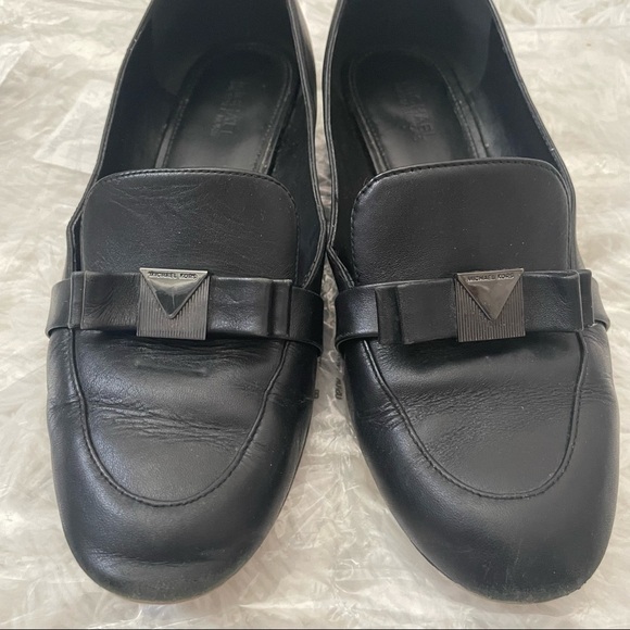 Micheal Kors Caroline Leather Loafer - Picture 5 of 8